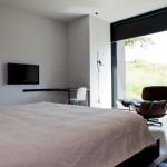 camera deluxe  con lounge chair di Eames