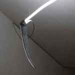 Kader_Attia---Light-2012,-lama-di-falce,-2-neon Kader_Attia---Light-2012,-lama-di-falce,-2-neon